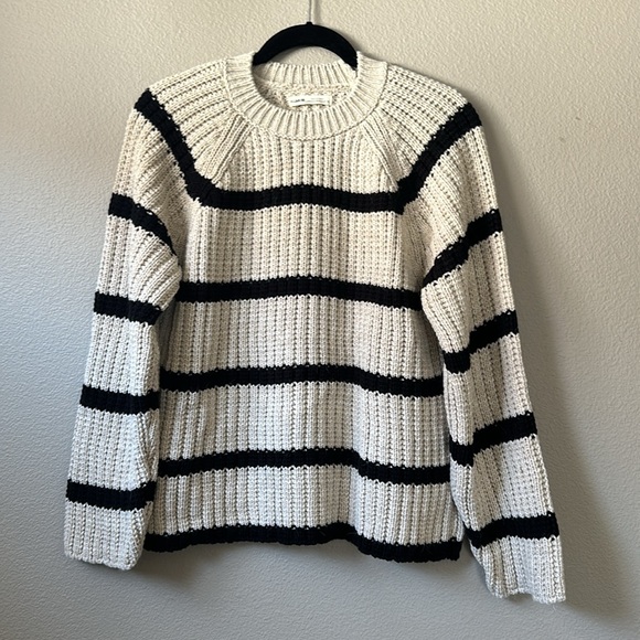 ASOS Pull & Bear striped sweater size XS - Picture 7 of 8